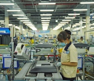 Vietnam PMI index plunges to record low level in April