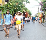 Vietnamese tour operators prepare to welcome inbound tourists