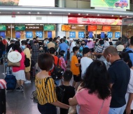 Vietnam tightens Covid-19 preventive measures for tranport services