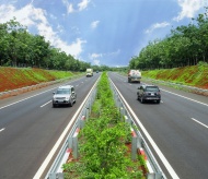 Vietnam to start building North-South Expressway in September