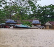 Historic flooding in central Vietnam: 102 dead and 26 missing