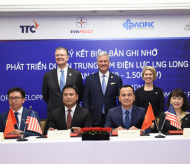 Vietnam, US firms sign US$1 billion LNG power deal in O’Brien visit