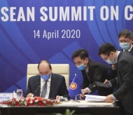 Vietnam promotes ASEAN Centrality amid global struggle for safety