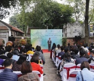 Sketching contest of Temple of Literature attracts Hanoi students 