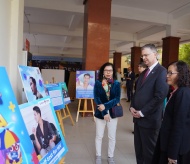 Exhibition of Epidemics in a Connected World opens in Hanoi