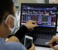 Large-cap stocks to boost Vietnam’s stock market by year-end