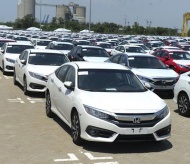 Vietnam car imports down 11% in November