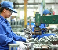 Vietnam manufacturing activity returns to growth in December