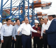 PM eyes Cai Mep International Terminal to compete with Singapore