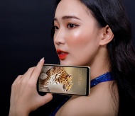 Vietnamese tech firm exports first Bphone smartphones to EU