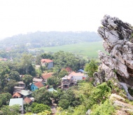 Hanoi’s lesser-known sightseeing: Tram relic complex 