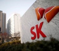 SK group buys 16.3% stake of Vietnam’s largest retailer