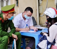 Hanoi fines 3,600 Vietnamese and foreigners for flouting face masks rule 