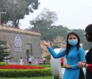 Vietnamese tourist guides find it hard to benefit from Government relief package