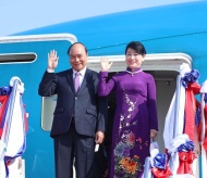 Vietnam's State President arrives in Laos for two-day visit 