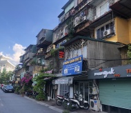 Hanoi's old apartments turn hot properties 