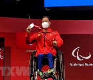 Vietnamese weightlifting athlete wins silver at Tokyo 2020 Paralympics