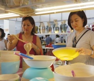 Vietnam assists exports of handicrafts via Amazon