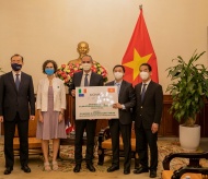 Vietnam receives 1.5 million Covid-19 vaccine doses from France, Italy