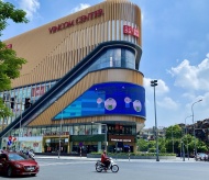 Hanoi allows reopening of trade centers, fashion and cosmetics stores