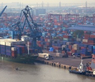 Vietnam likely to attain trade surplus in 2021