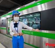 Hanoians excited to experience the sky train