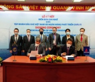 ADB, PVN establish partnership to promote green energy development in Vietnam