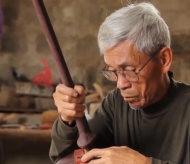 Dao Xa artisan helps preserve folk music