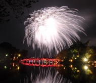 Hanoi to organize fireworks display at single location on Lunar New Year’s Eve