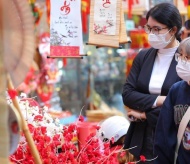 [Video]Tet atmosphere in Hang Luoc and Phung Hung streets