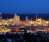 Vietnam to build 3rd oil refinery 