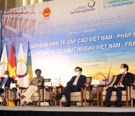 Vietnam supports close economic cooperation among Francophone members