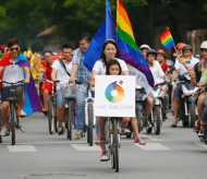 Vietnam seeks int’l experiences against LGBTI discrimination 