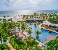 Travel + Leisure: Top 10 most beautiful luxury swimming pools in Vietnam