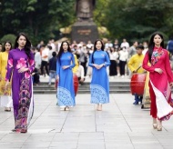 Over 30,000 people attend Hanoi Tourism Ao Dai Festival 2022