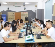 Samsung Vietnam partners with local universities to nurture ICT talents