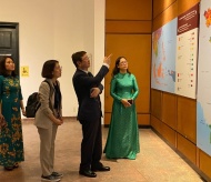 Korean Minister of Culture visits Vietnam Museum of Ethnology in Hanoi