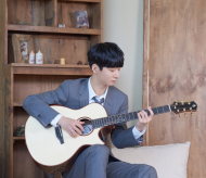 Korean guitarist Sungha Jung to perform in Hanoi this month