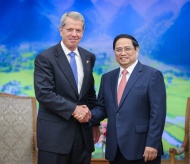 Nebraska pledges to support Vietnam in hi-tech agriculture