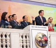 Vietnamese Prime Minister opens world’s largest stock exchange trading session 