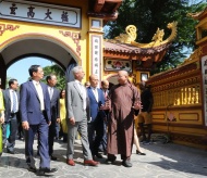 Tran Quoc Pagoda: 1st stop of India Foreign Minister's visit in Vietnam  