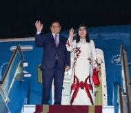 Prime Minister Chinh leaves for 1st 2024 trip, heading to Europe