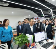 Hanoi mayor calls on hi-tech firms to boost production after Tet