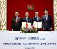 Vietnam, Singapore strengthen partnership in stock exchange operations