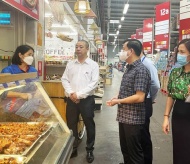 Hanoi pushes ahead with food safety enforcement