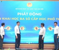 Hanoi introduces electronic student records in secondary education