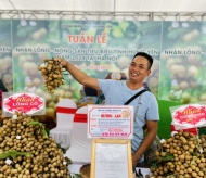 Longan and Farm Produce Week underway in Hanoi