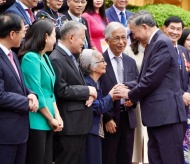 Vietnam seeks further contributions from overseas Vietnamese 