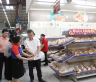 Hanoi tackles food safety management issues