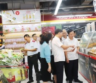 Hanoi authorities ensure food safety in aftermath of Typhoon Yagi